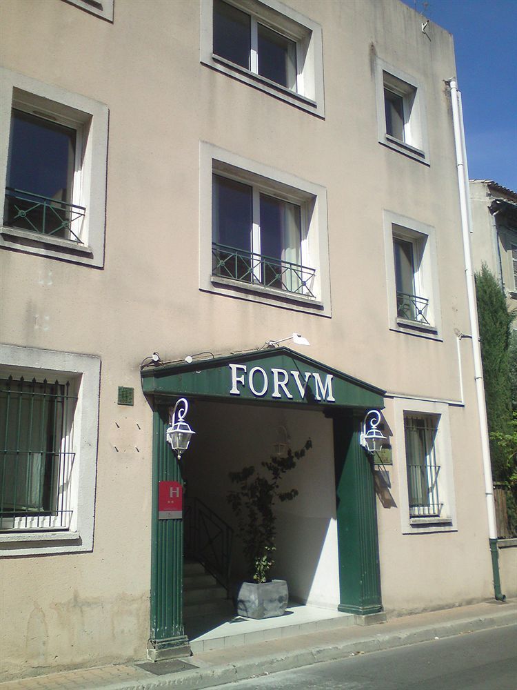 קרפנטרה Hotel Du Forum מראה חיצוני תמונה